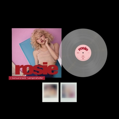 First Studio Album: Rosie 【完全限定生産】(Vampirehollie Edition