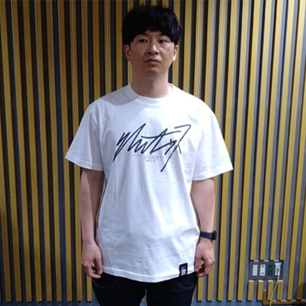 リトルトゥースTシャツ（白）XL : オードリー | HMV&BOOKS online