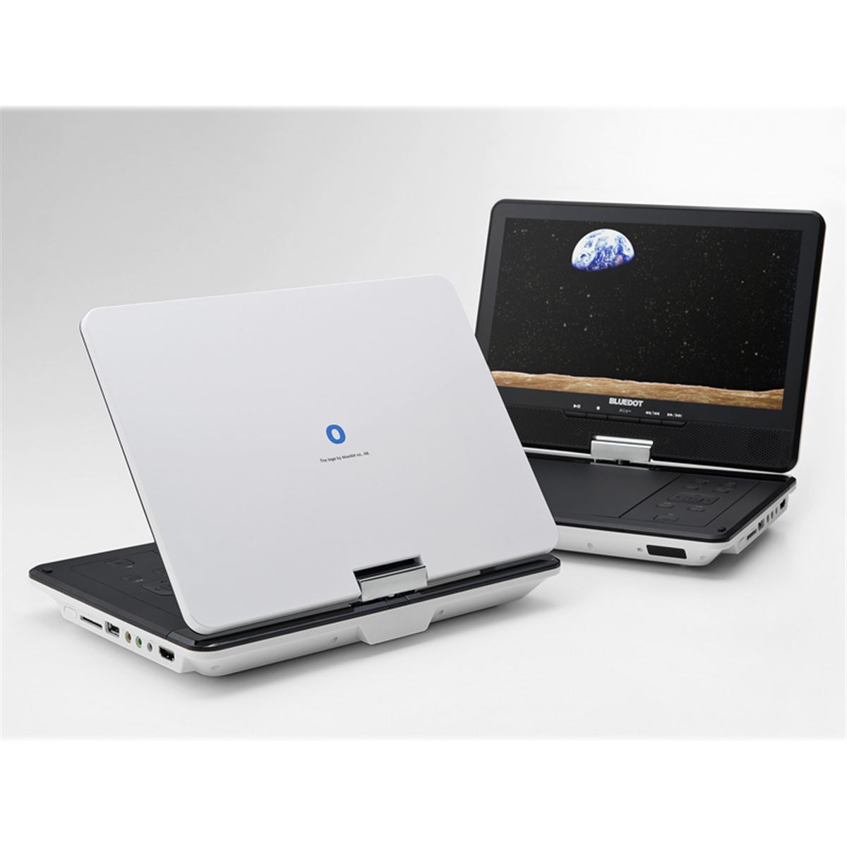 BLUEDOT、HDMI接続でテレビにも映し出せる10型ポータブルDVDプレーヤー