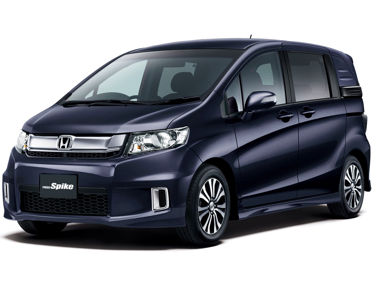 ホンダ フリード スパイク 2010年モデルの価格・グレード一覧 価格.com