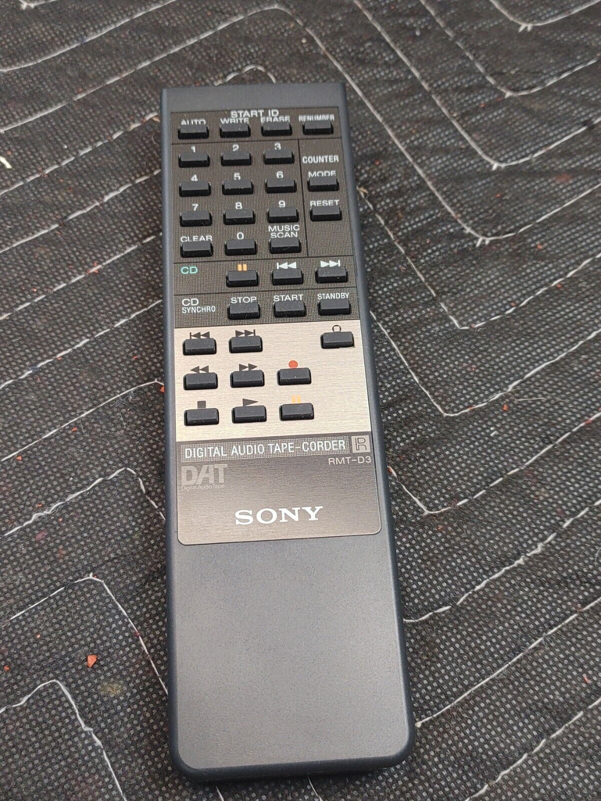 SONY RM-D3K Remote Control Timer Digital I/O Adaptor for DAT