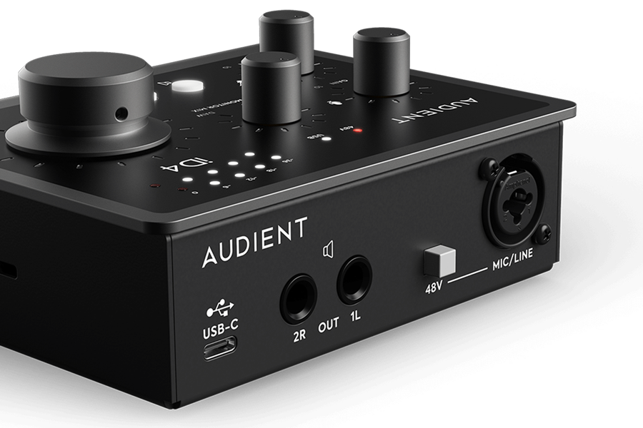 Audient iD4mkII | コンパクトな2in/2out USB 3 .0 対応オーディオ