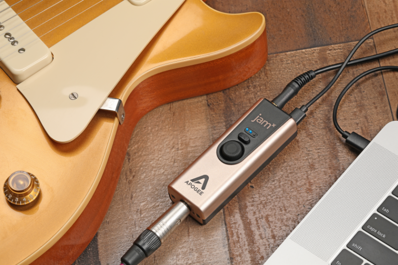 Apogee JAM X | 超コンパクトなアナログコンプ搭載の楽器用オーディオ