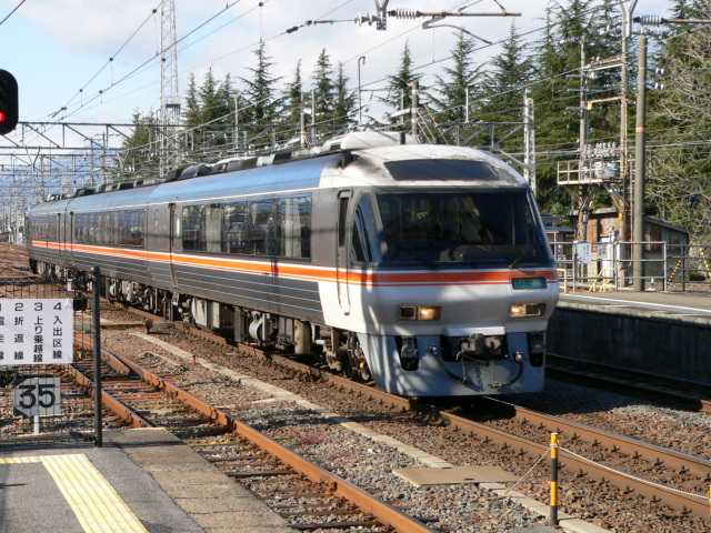 jrt_dc85-hida.jpg