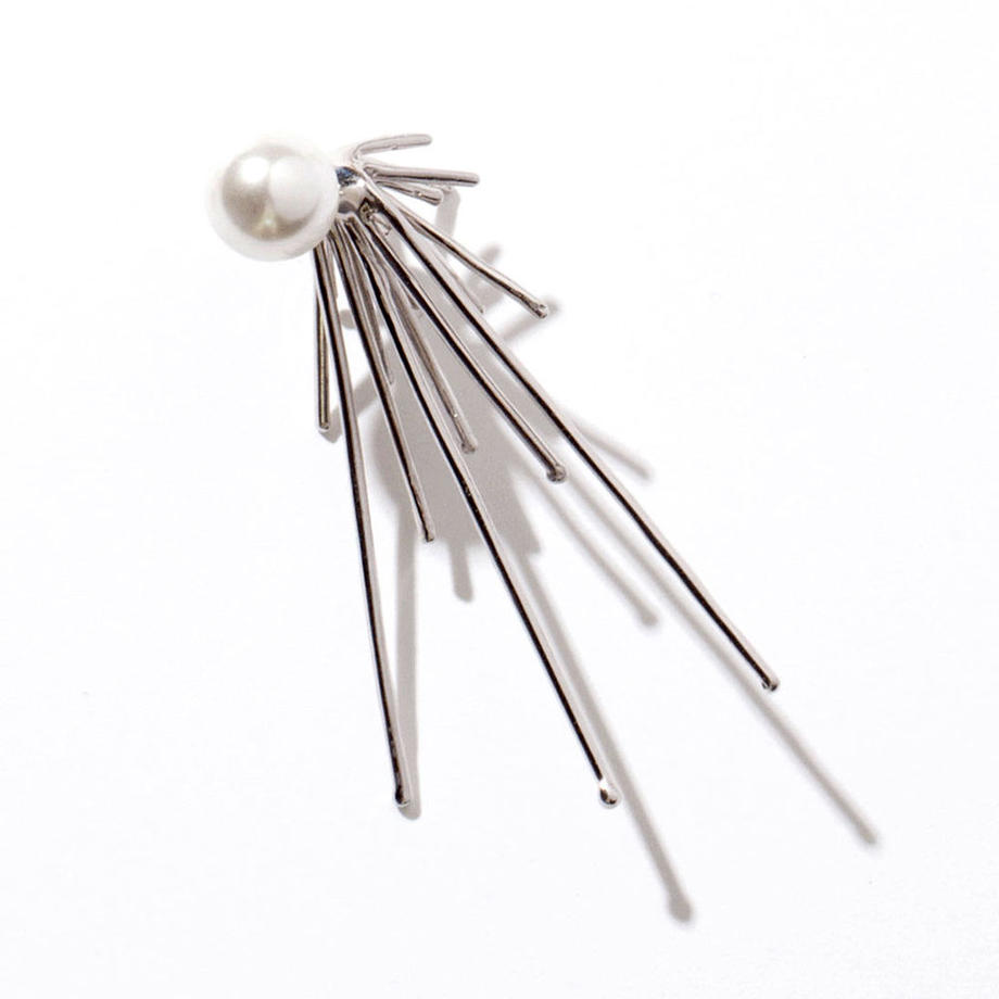 Down Spark (L) ピアス | Lamie (ラミエ) Jewelry Accessory Brand