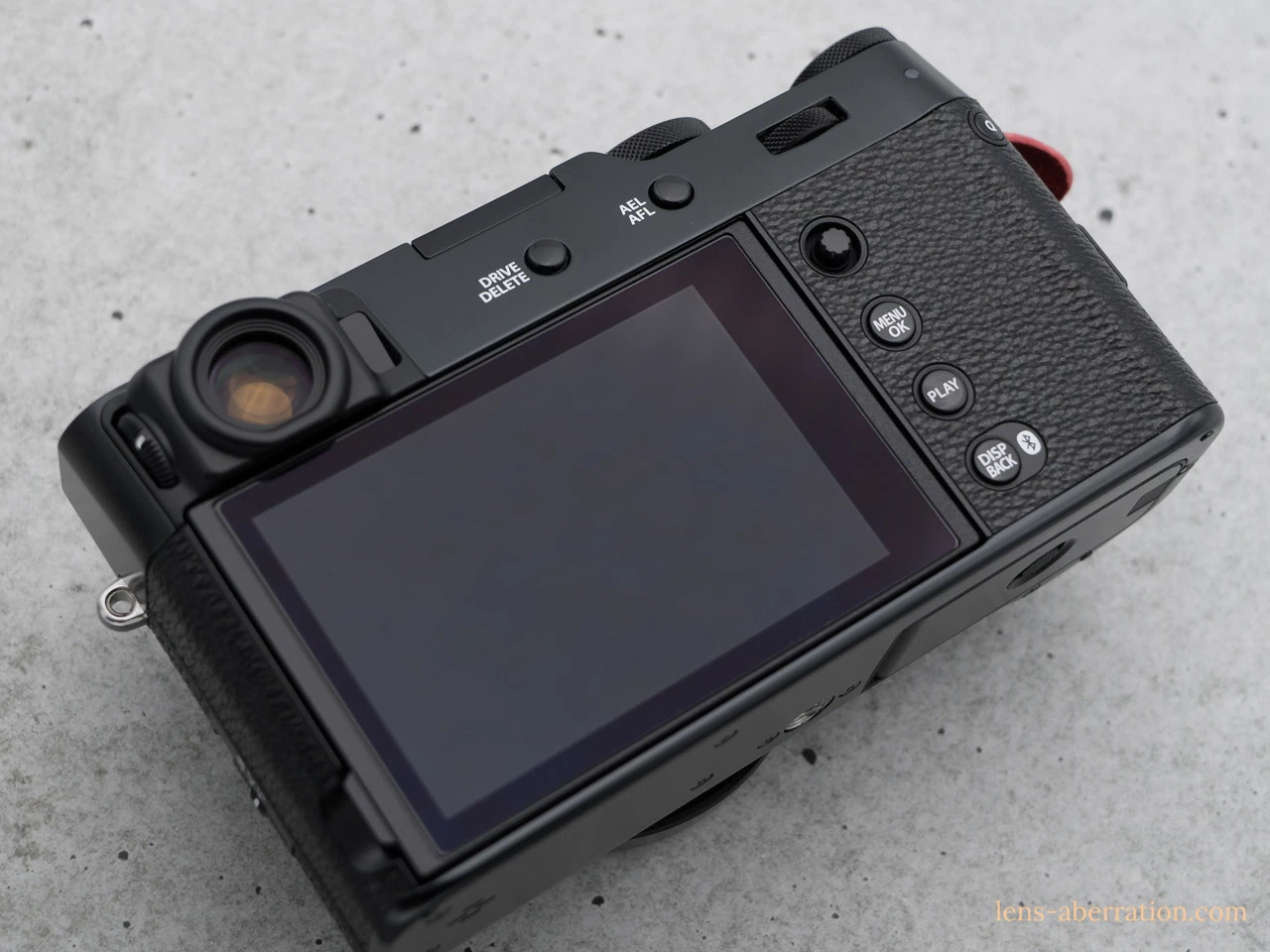 デジカメ散財】FUJIFILM X100VIを購入しました。 | 収差Love