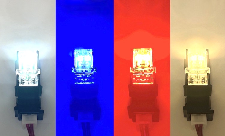 ランクル300／純正交換用 LED(3030Chips)ドアカーテシランプ
