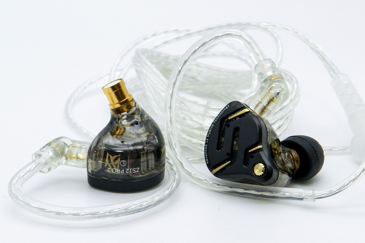 KZ ZS12 PRO 2」 5BA+1DD構成で60ドル台/1万円以下のお手頃価格。往年
