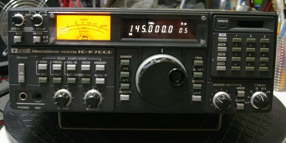 ☆動作品☆ICOM IC-R7000 ＋TV-R7000J 広帯域受信機 ICOM IC-R7000