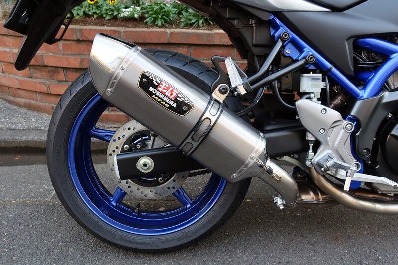 SV650 【スズキ車なら】 ヨシムラサイクロン R-77J ステンレス SV650