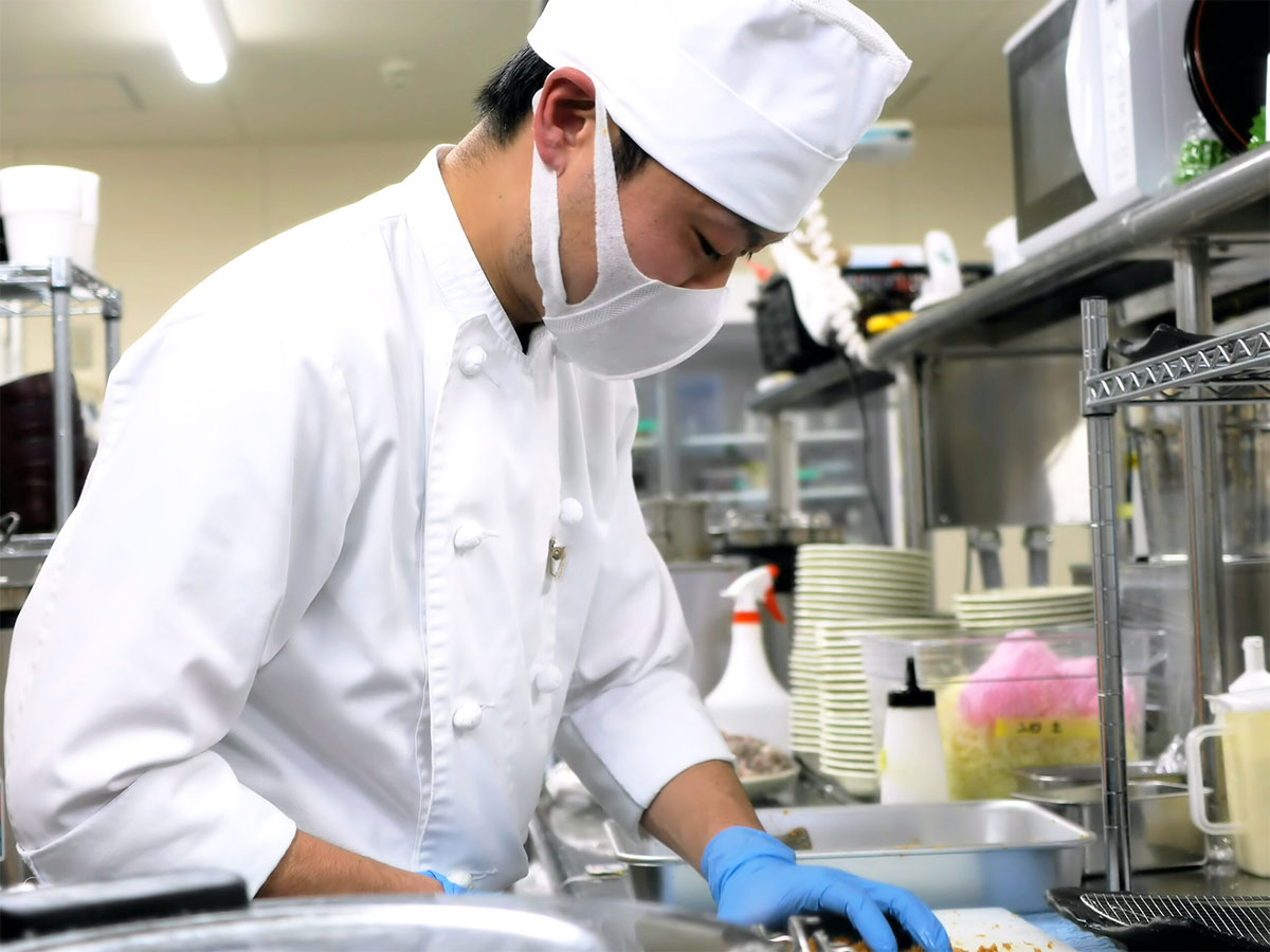 スタッフの声 | 匠とんかつ まるかつ（奈良市・生駒市・天理市・橿原市