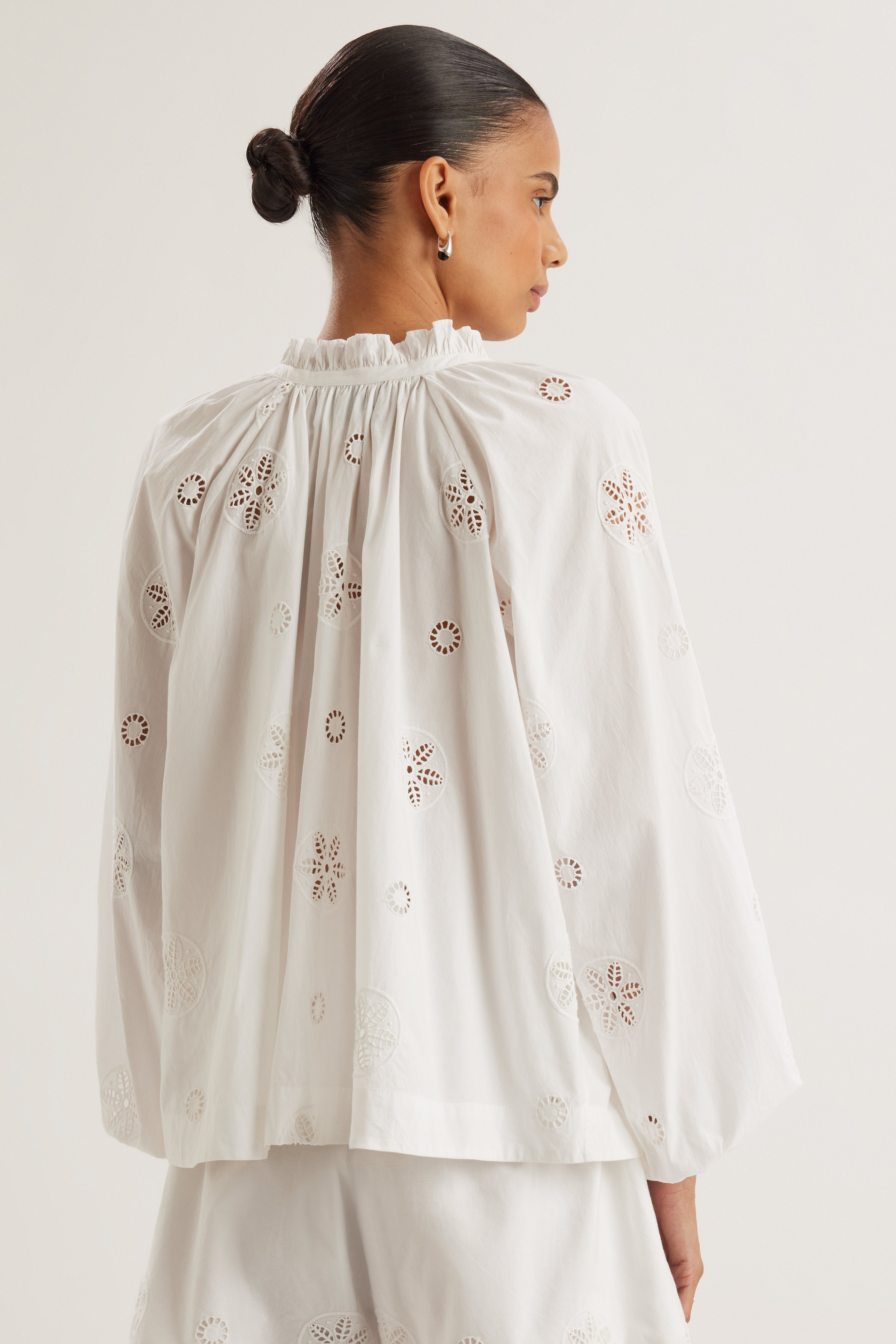 Manon Top in White