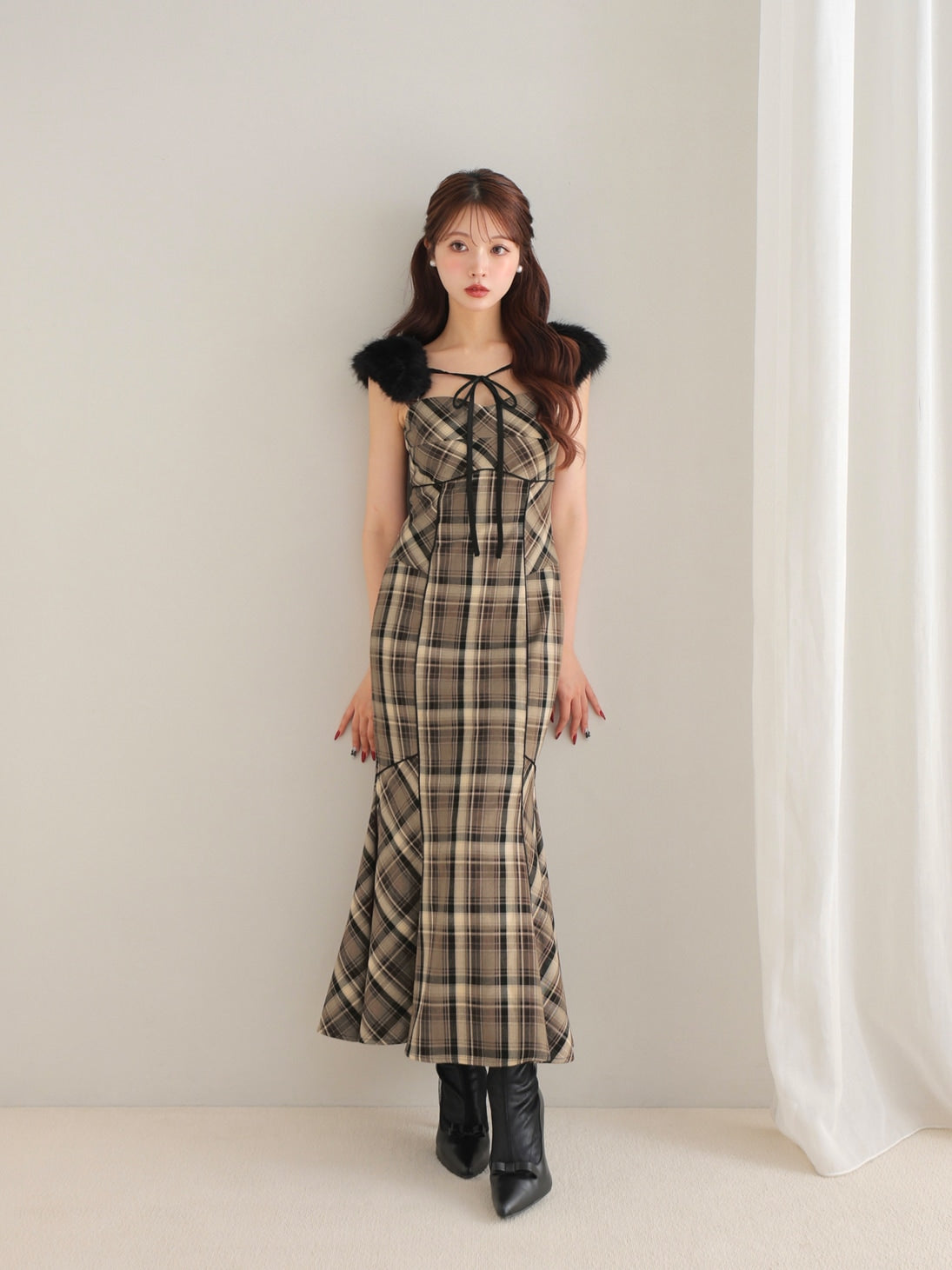 SALE】Fur sleeve mermaid onepiece(eme10718) – M me eme