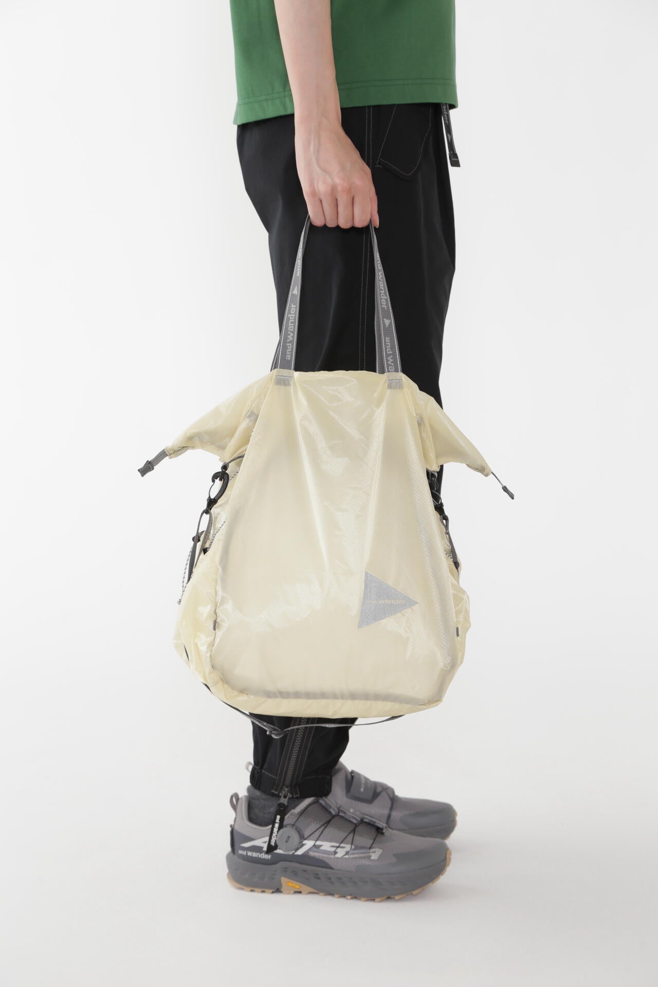 sil tote bag | and wander（アンドワンダー） ｜【公式】通販mix