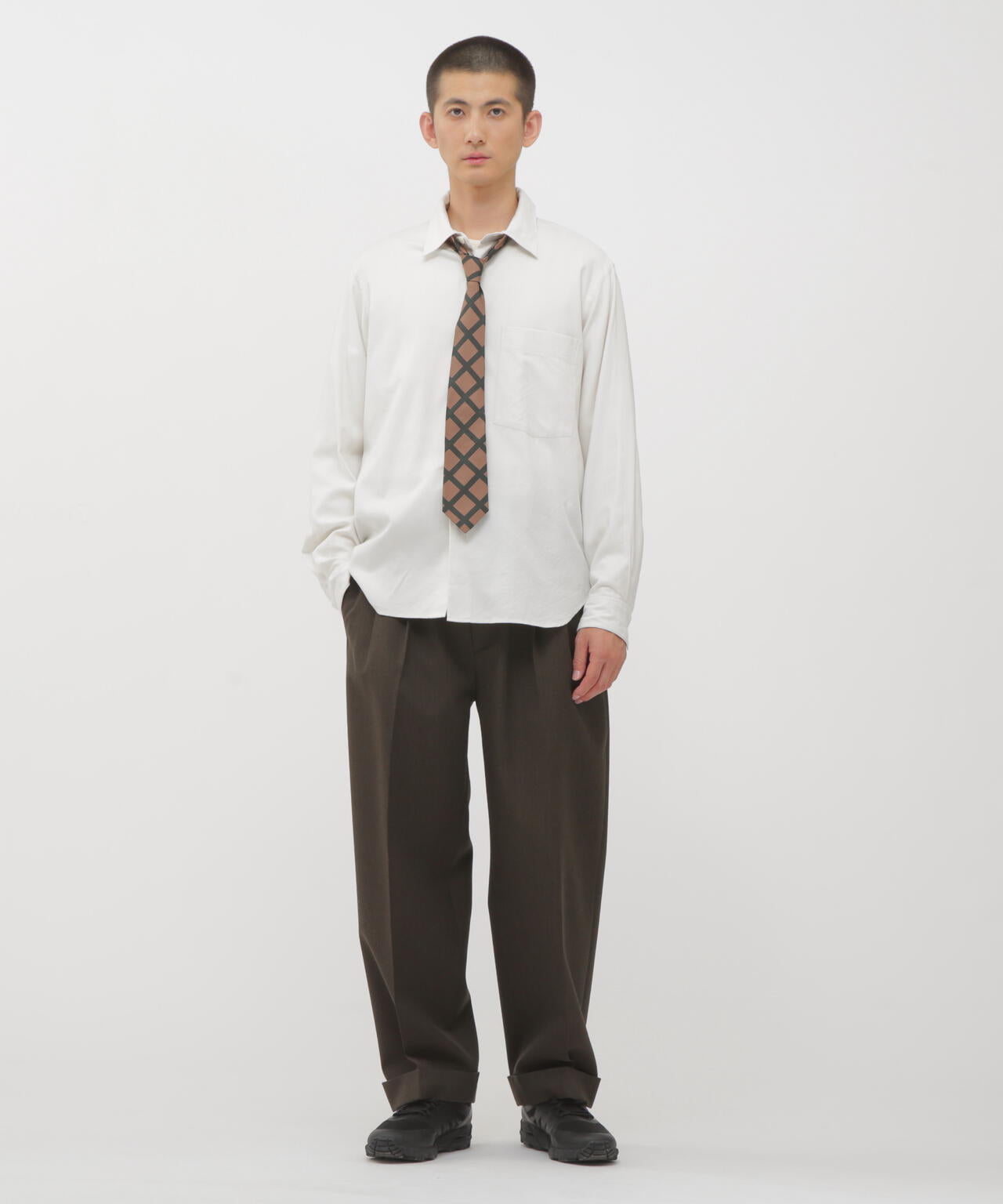 COMPACT WOOL SERGE TROUSERS | MARGARET HOWELL（マーガレット