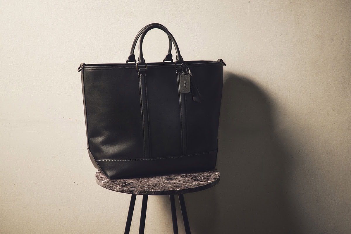 名作バッグ降臨」贅沢気分に浸れる…“COACH（コーチ）の本格レザー