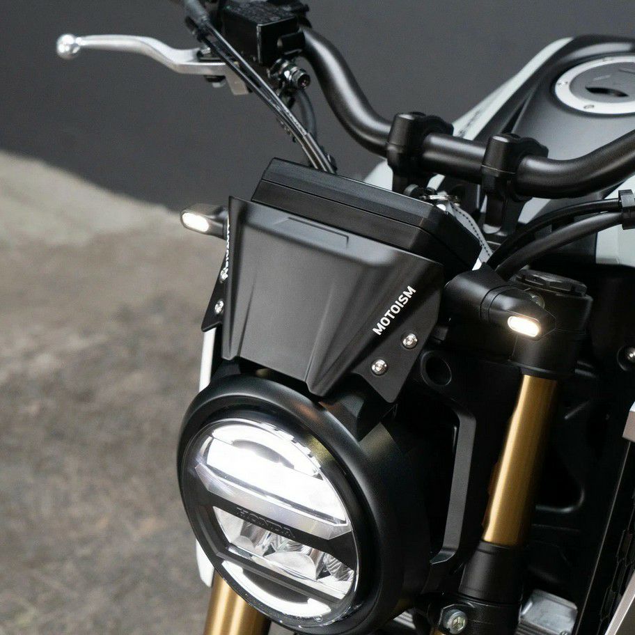 CB250R 18-24/CB125R 18- ウインドスクリーン 21x28 スモーク GIVI