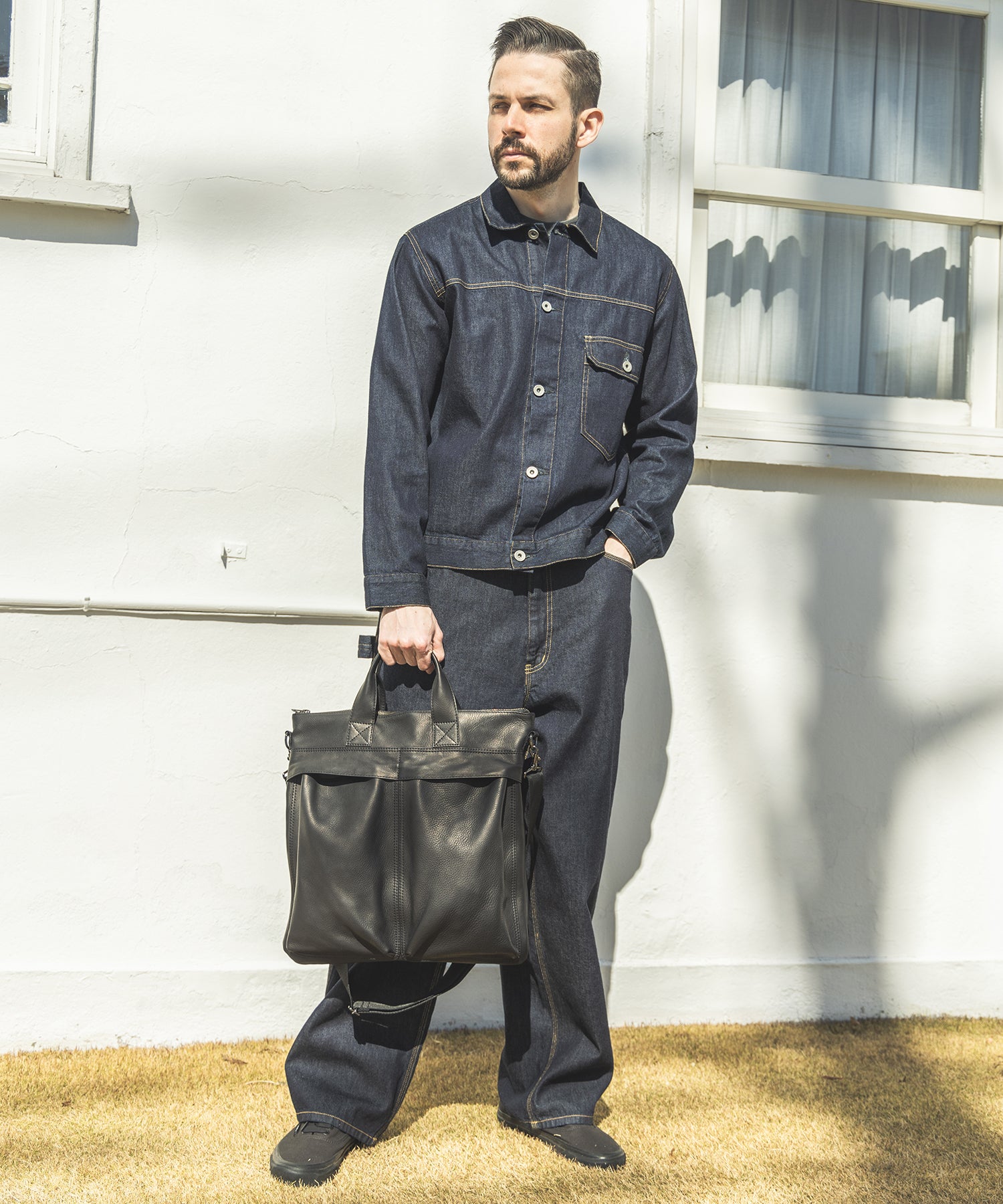 予約商品 】IMPERMA-LEATHER / HELMET BAG / ME666 – MR.OLIVE ONLINE