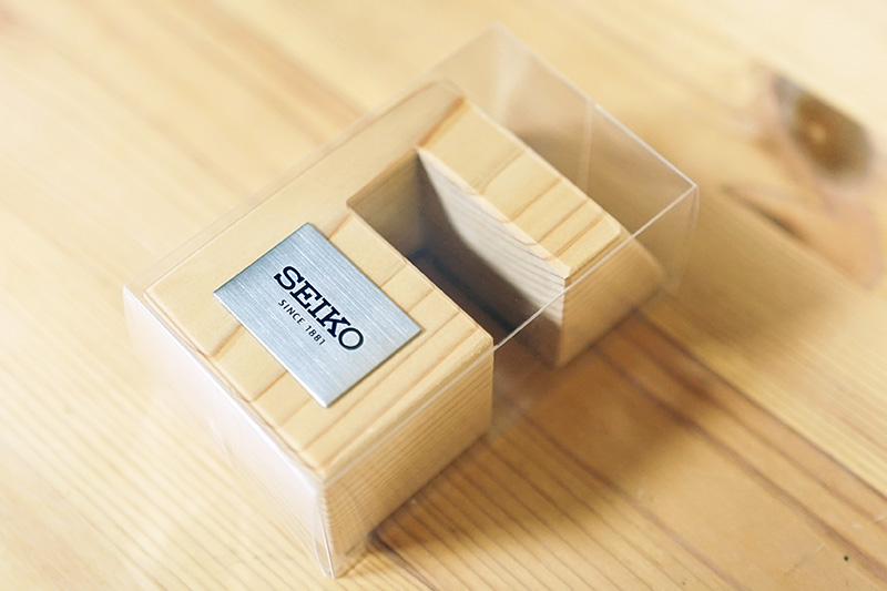 素敵な SEIKO ヒノキ ウォッチ スタンド | My Favorite Goods