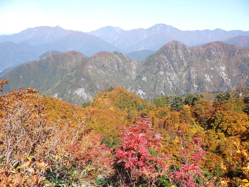 南魚沼市 裏巻機渓谷から巻機山を登る（新道コース～旧道コース）前編