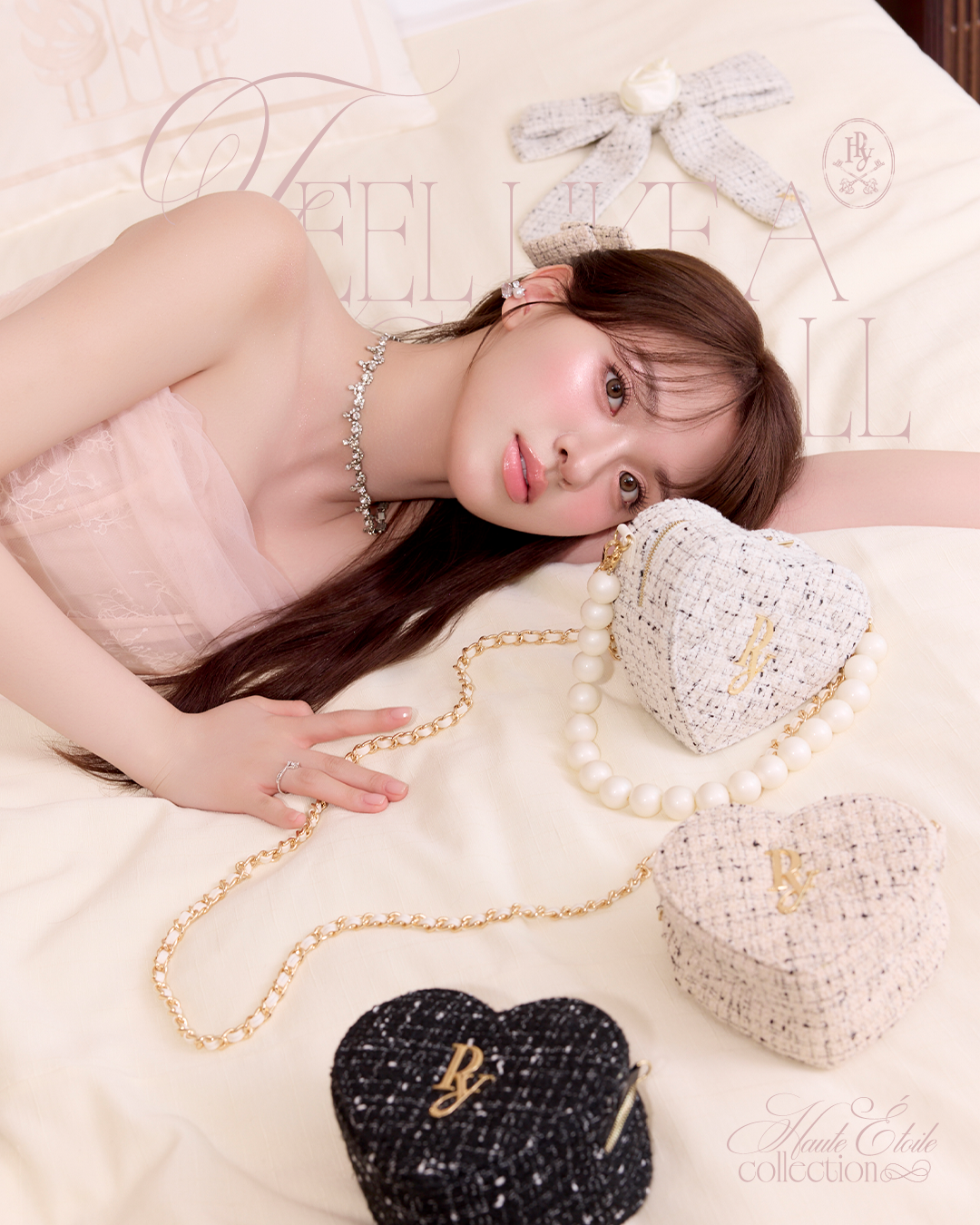 Haute Étoile Tweed Heart Bag
