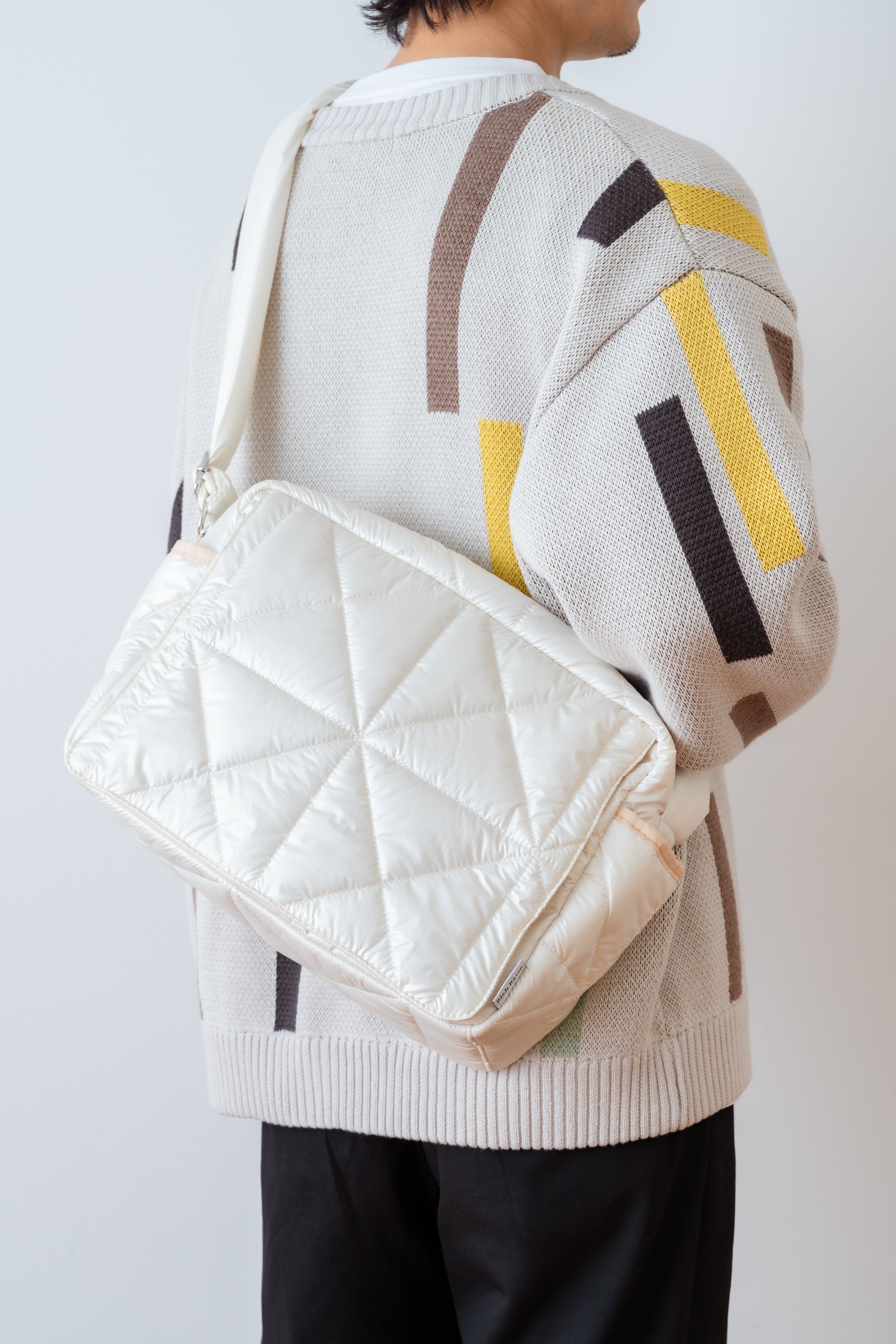 Cross quilt bag / Black – RICH RAISE