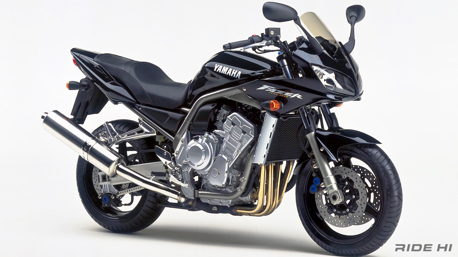 FZS1000が目指したR1より快適でXJRよりスポーティ！【このバイクに注目