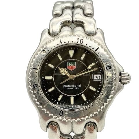 TAG HEUER (タグホイヤー) プロフェッショナル200M 黒文字盤の買取実績