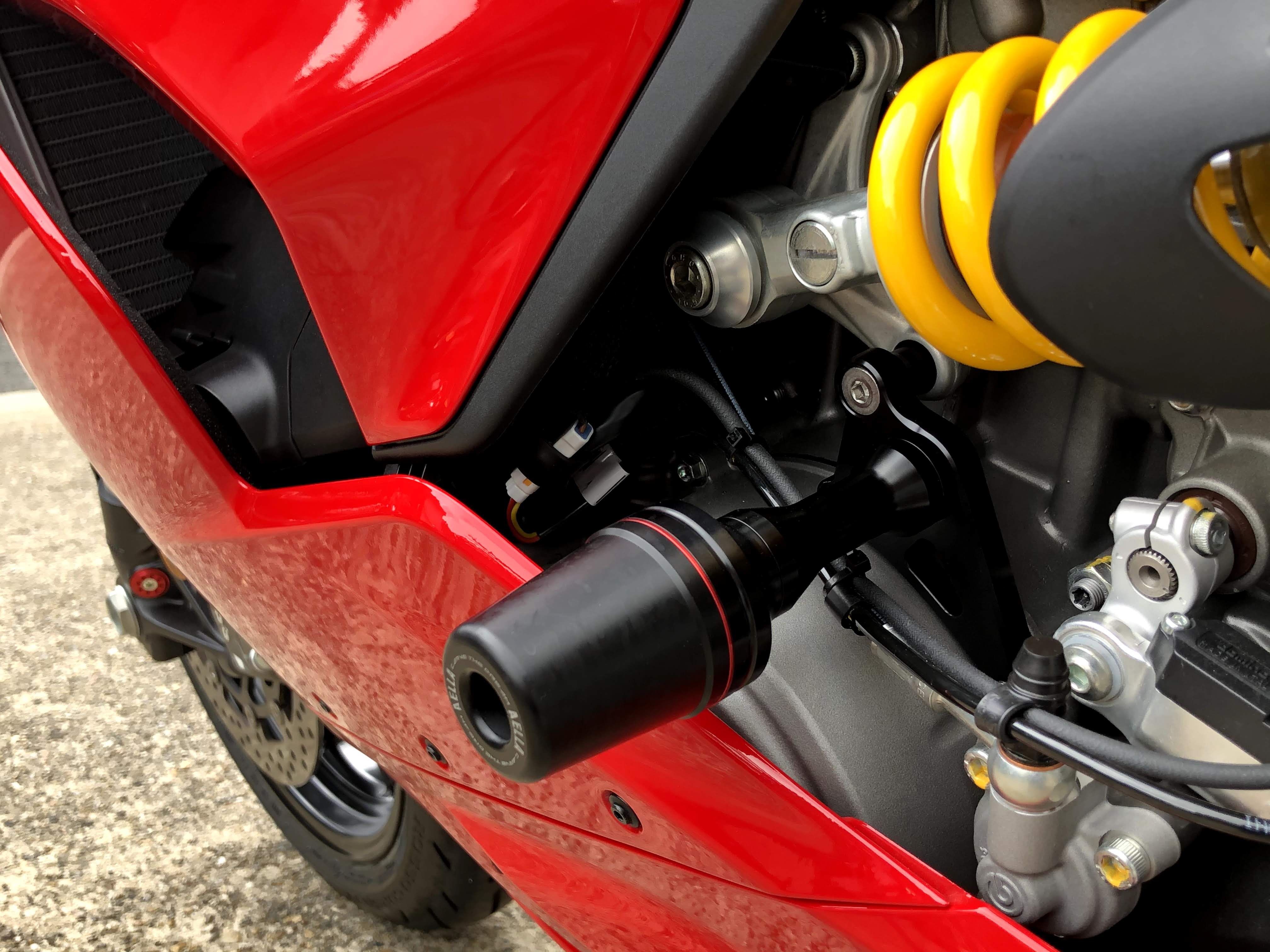 エンジンスライダー(Panigale V2/Streetfighter V2) | AELLA