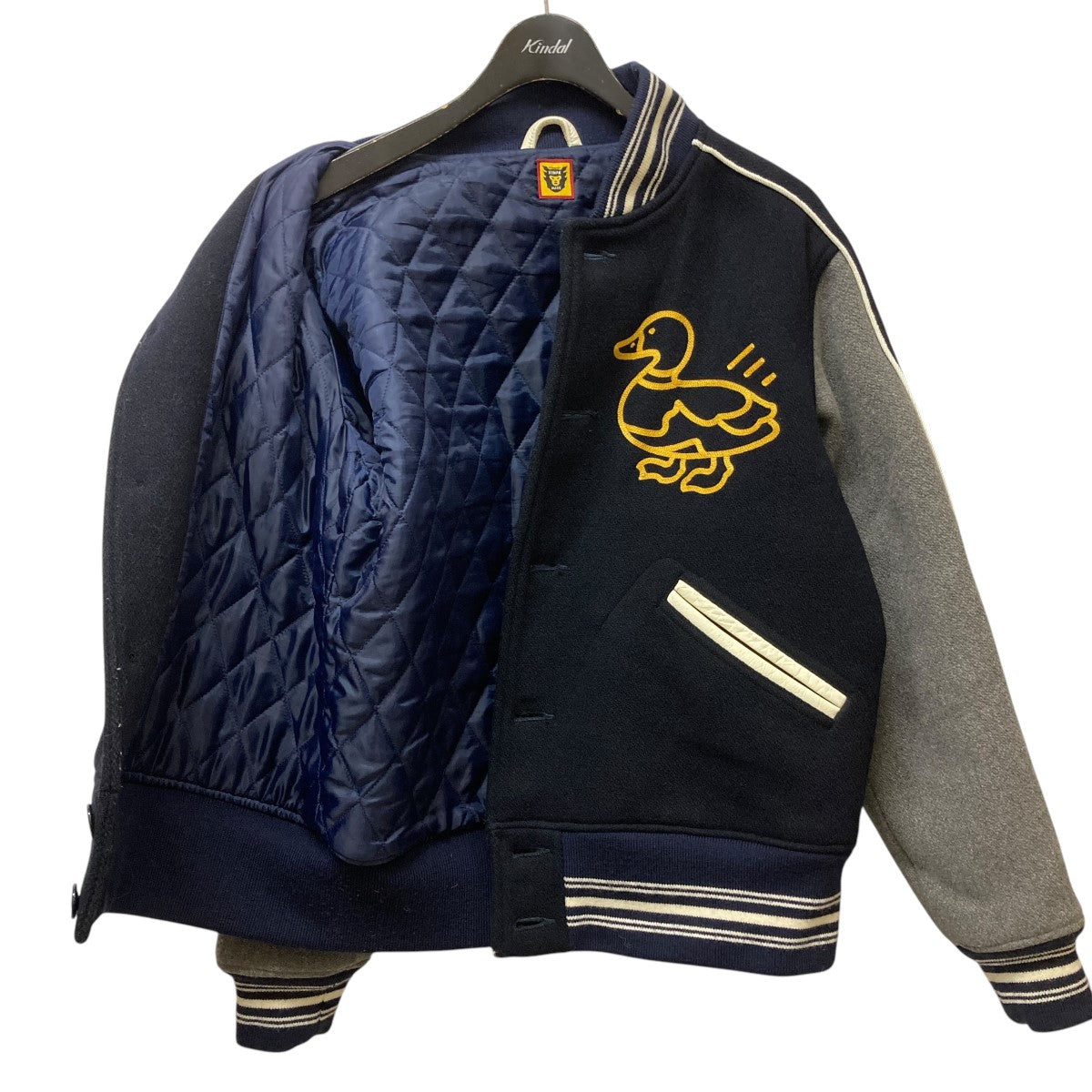 HUMAN MADE(ヒューマンメード) VARSITYロゴ刺しゅうスタジャン グレー