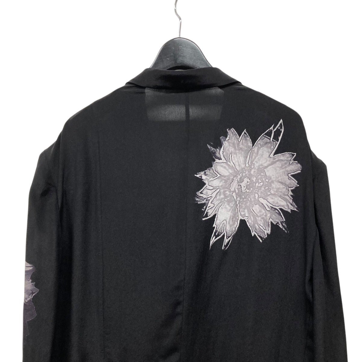 YOHJI YAMAMOTO(ヨウジヤマモト) WHITE FLOWER PRINT SLIT JACKET