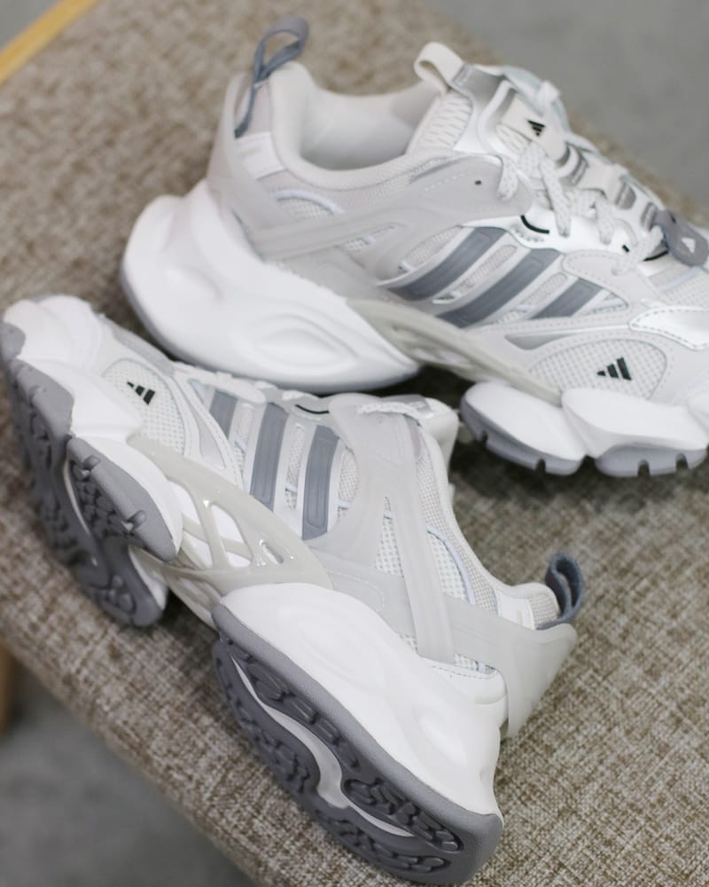 Adidas XLG RUNNER DELUXE Grey 灰白JP5761