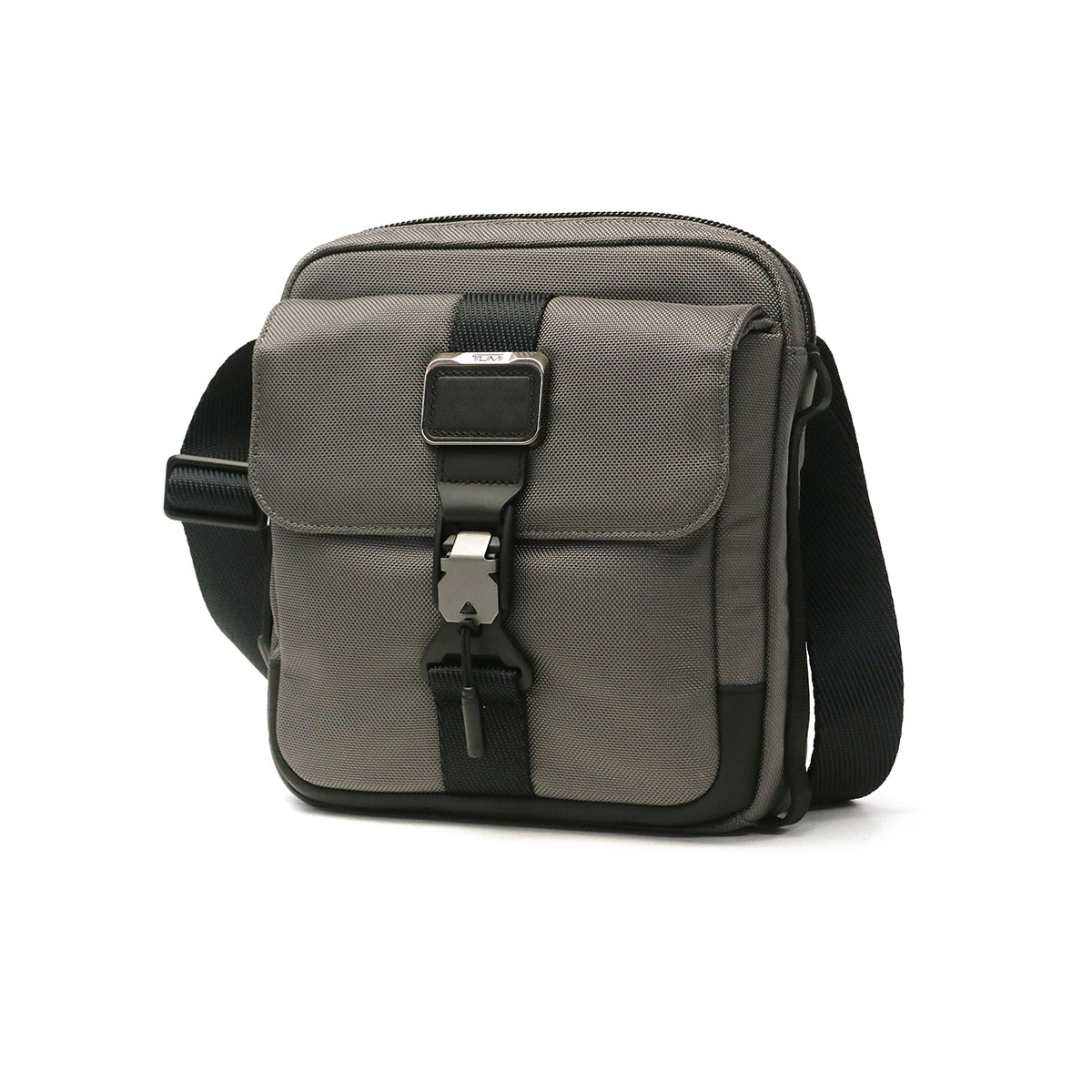 TUMI（トゥミ） 最大53%☆3/1迄 正規品5年保証 ショルダーバッグ
