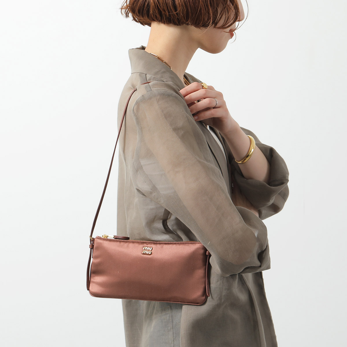 miu miu（ミュウミュウ） ポーチ 5NI007 049 レディース ハンドバッグ