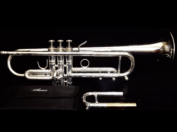 Titan Bb Trumpet - Stomvi USA