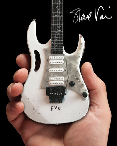 Steve Vai Vintage Ibanez JEM EVO Mini Guitar Replica Tribute – AXE