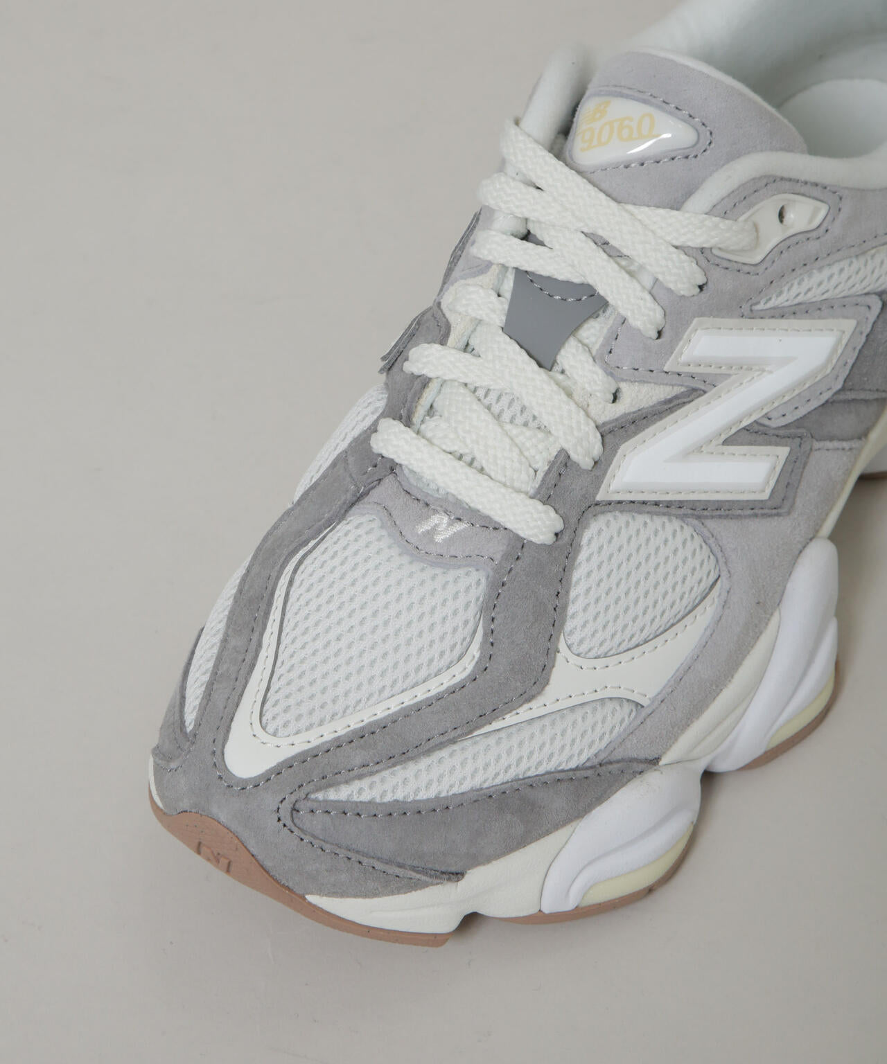 new balance /90/60