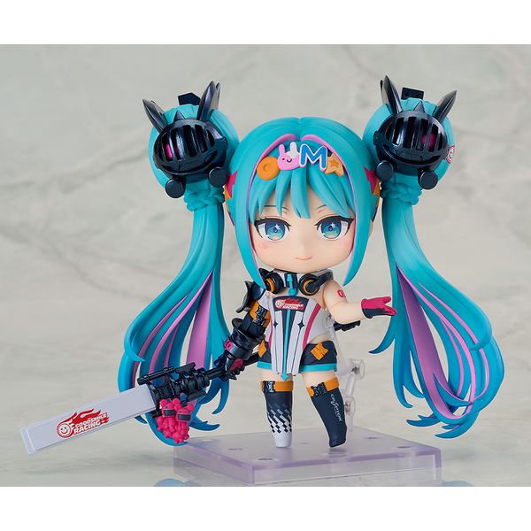 初音ミク」特設｜キャラアニ.com