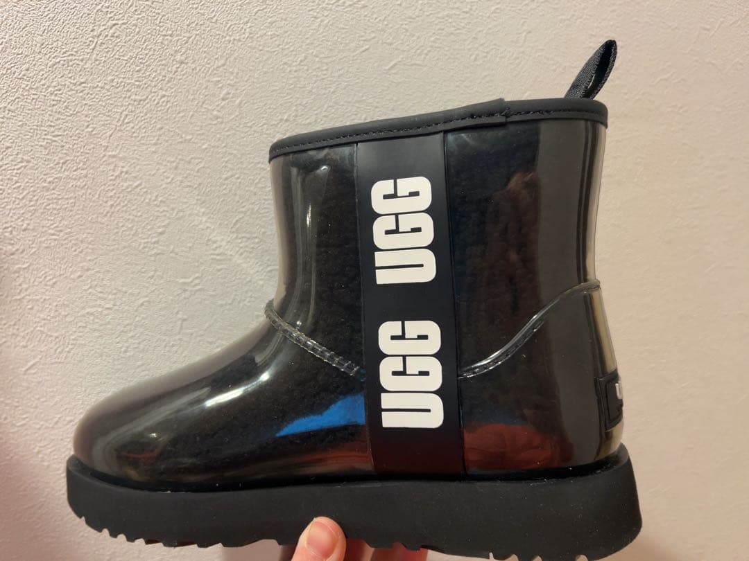 新品　UGG ブラック　防水ブーツ Classic Clear Mini 24㎝ Classic Clear Mini Black – Quarks Shoes