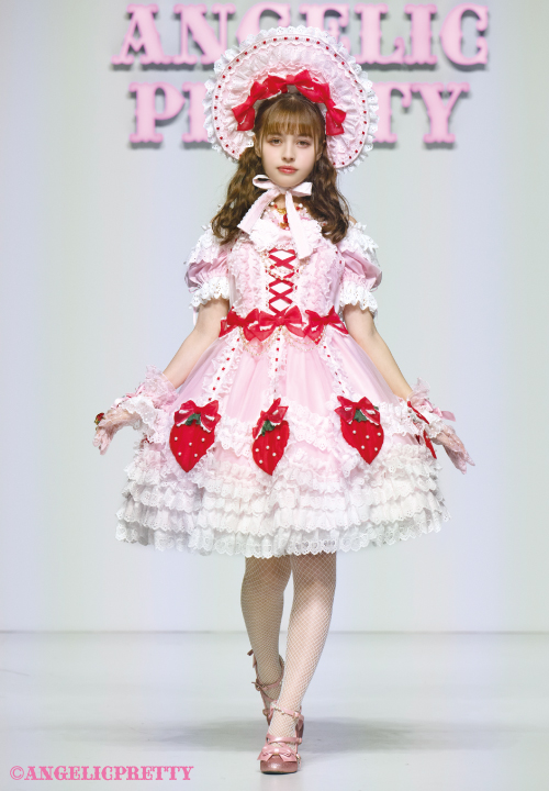 ANGELICPRETTY 2024 SPRING COLLECTION FASHION SHOW