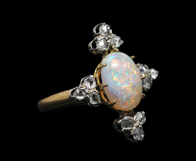 Antique Gallery Soleil アンティークジュエリー / オパール