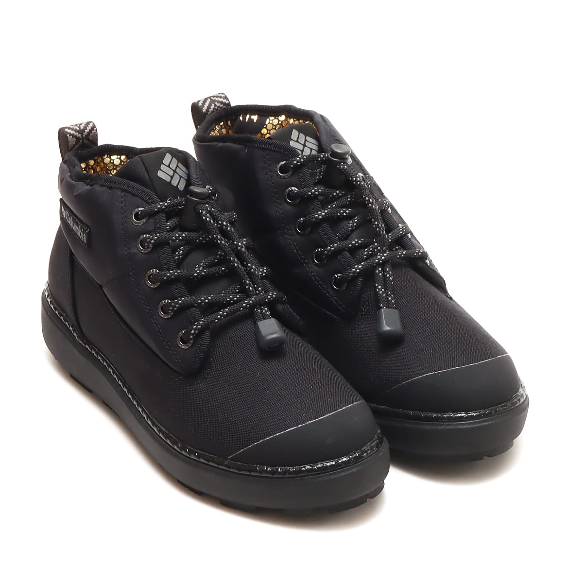 Columbia SAPLAND(TM) II CHUKKA WP OH INFINITY BLACK（サップランド
