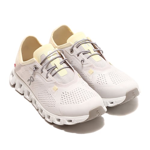 On Cloud 5 Coast Undyed-White | Pearl（オン クラウド ファイブ