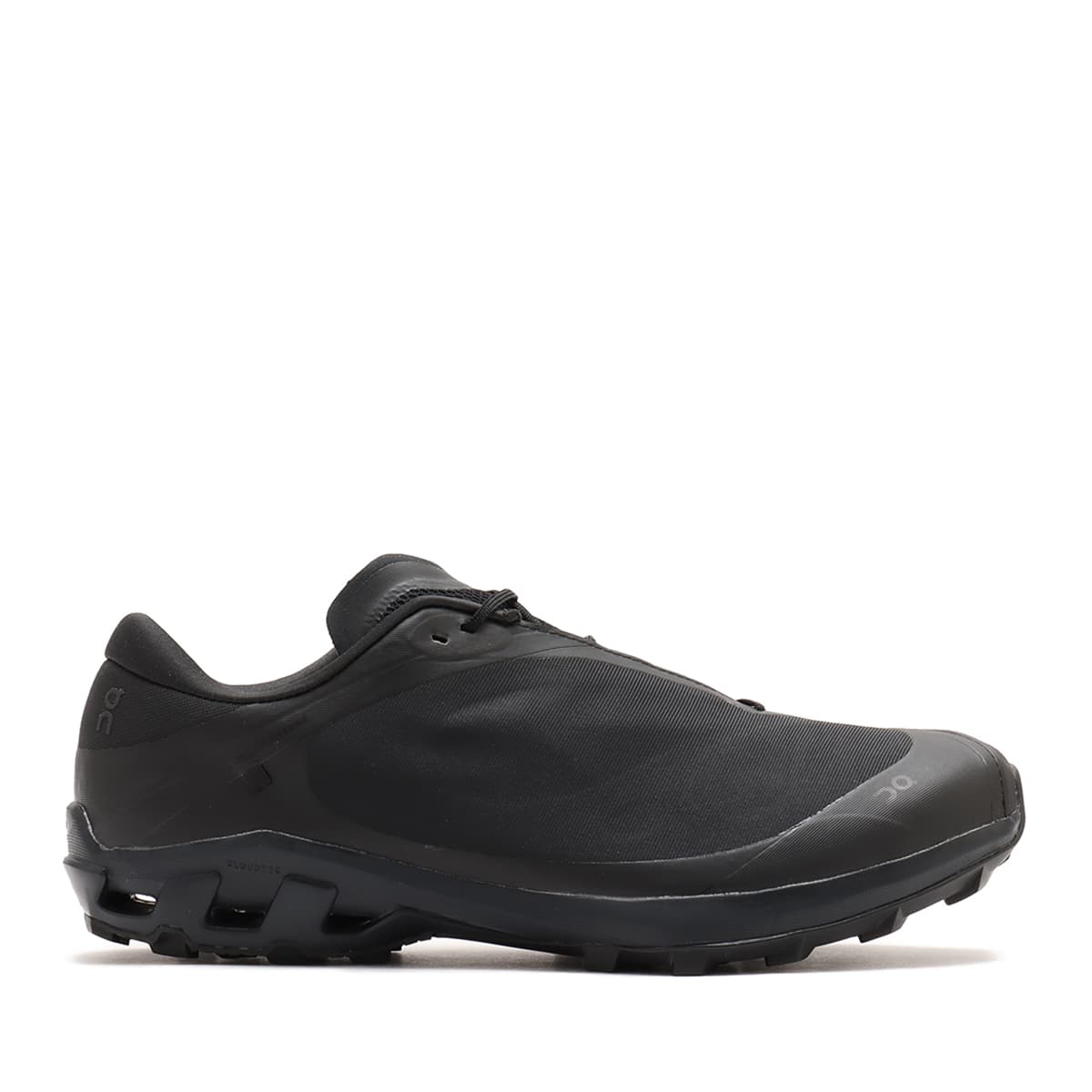 On Cloudventure Peak PAF 1 M All Black（オン クラウドベンチャー