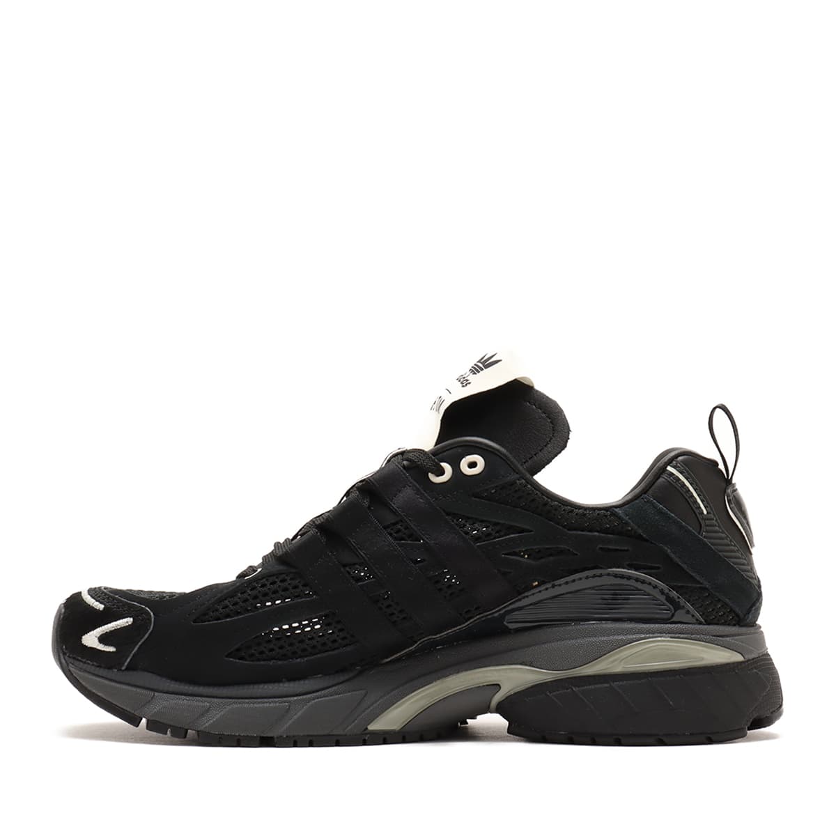 adidas ADISTAR CUSHION SFTM CORE BLACK/CORE BLACK/CREAM WHITE