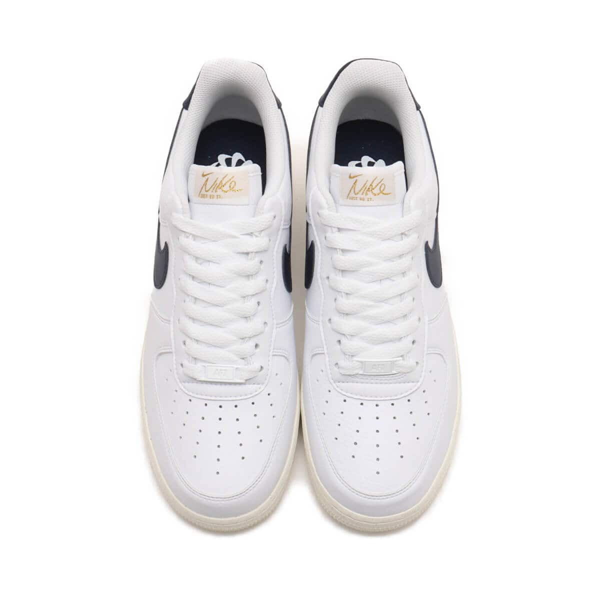 NIKE W AIR FORCE 1 '07 NN WHITE/OBSIDIAN-PALE IVORY-METALLIC GOLD