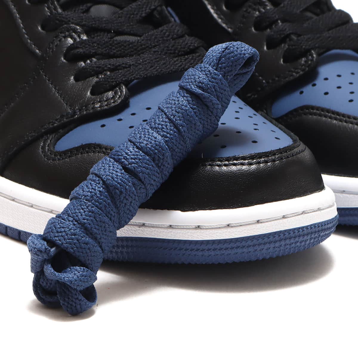JORDAN BRAND AIR JORDAN 1 RETRO LOW OG BLACK/MYSTIC NAVY-WHITE