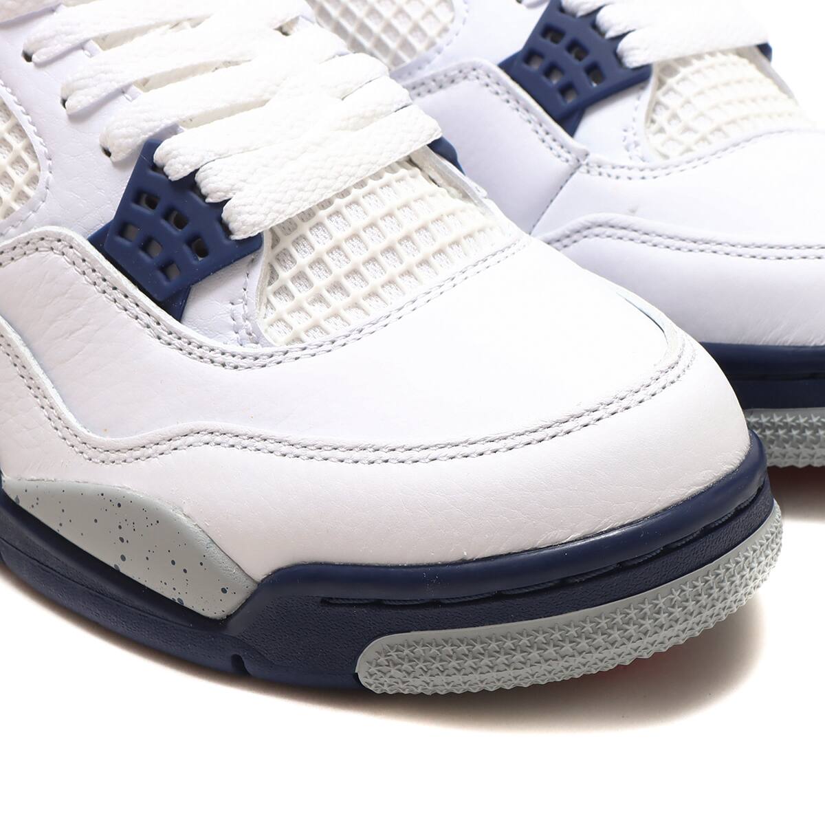 JORDAN BRAND AIR JORDAN 4 RETRO WHITE/MIDNIGHT NAVY-LT SMOKE GREY