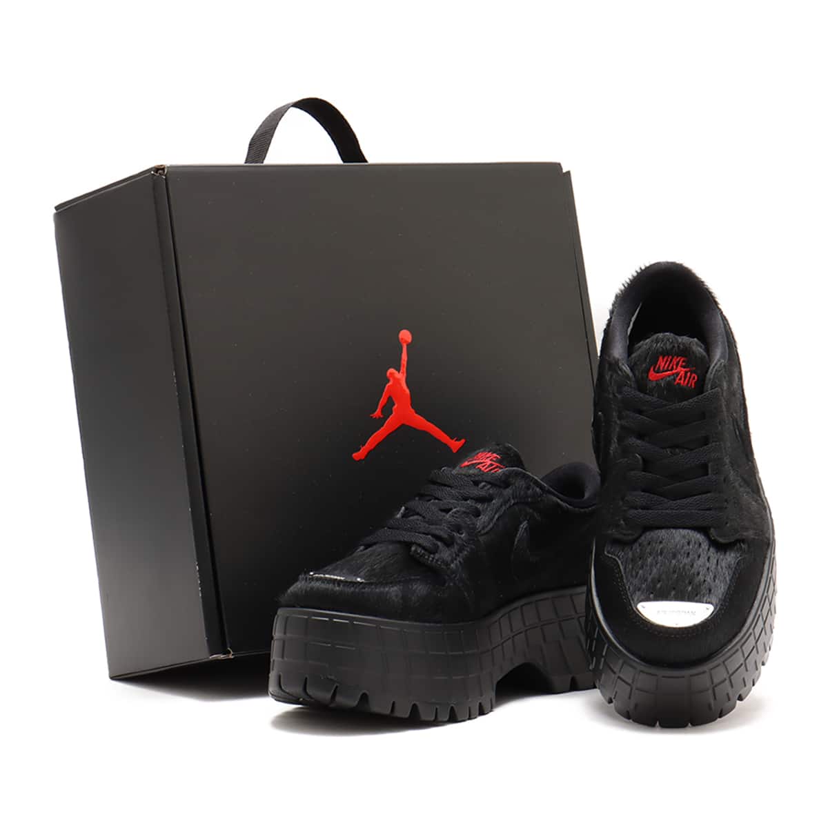 JORDAN BRAND W AIR JORDAN 1 BROOKLYN LOW BLACK/GYM RED-BLACK