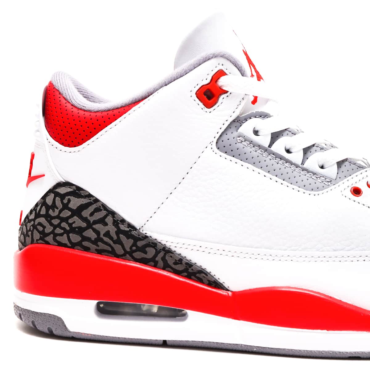 JORDAN BRAND AIR JORDAN 3 RETRO WHITE/FIRE RED-BLACK-CEMENT GREY